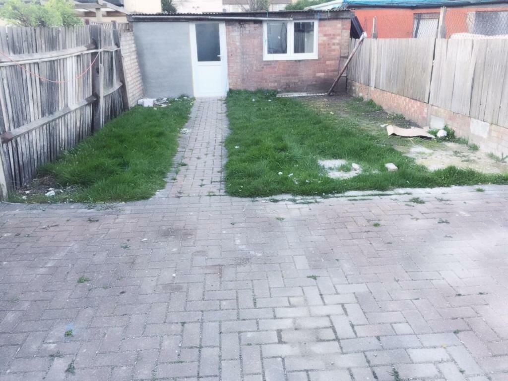 Abbey Wood Station Five Bedroom Self Contained House 외부 사진