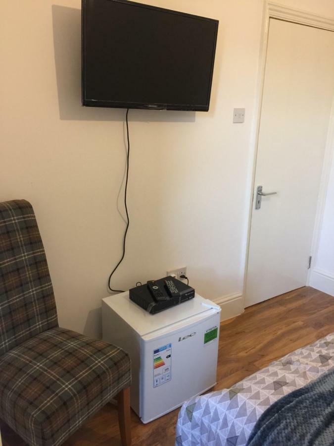 Abbey Wood Station Five Bedroom Self Contained House 외부 사진